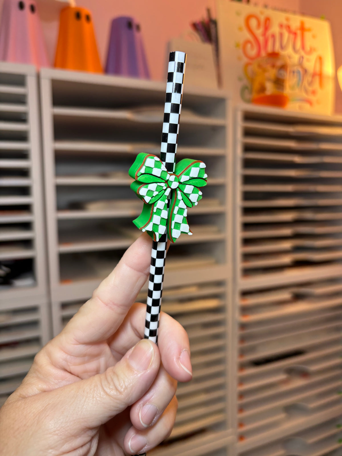 Green checkered bow