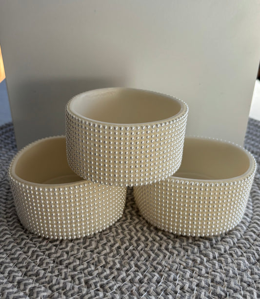 Faux Pearls Tumbler Boot
