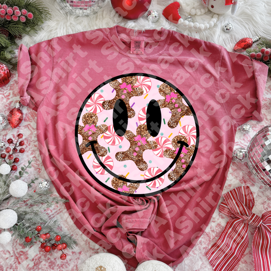 27B  gingerbread smiley ￼